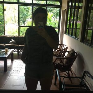 Meet your Posher, Julissa